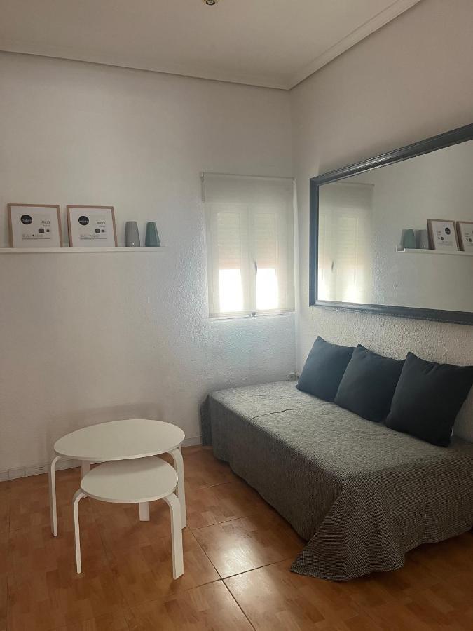 Piso En Valdeacederas Apartment Madrid Exterior photo
