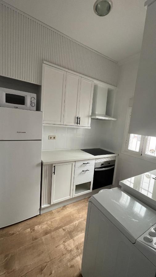 Piso En Valdeacederas Apartment Madrid Exterior photo